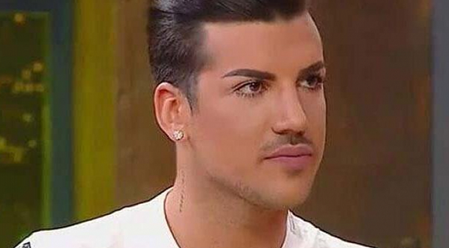 Kerimcan Durmaz'dan olay poz!