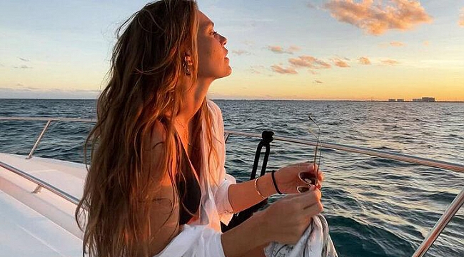 Aslı Enver'den tatil pozları!