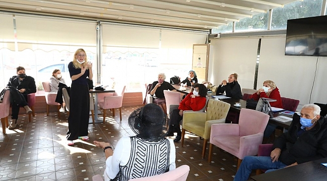 Bayraklı'da 60 yaş üstü vatandaşlar için örnek uygulama