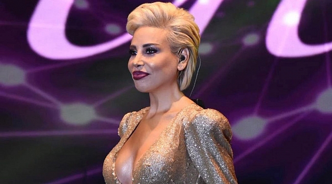 Eurovision'da İsrail'i temsil etmek için sahneye çıktı