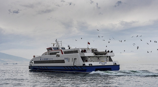 İzmir'de vapur ve tramvay seferleri normale döndü