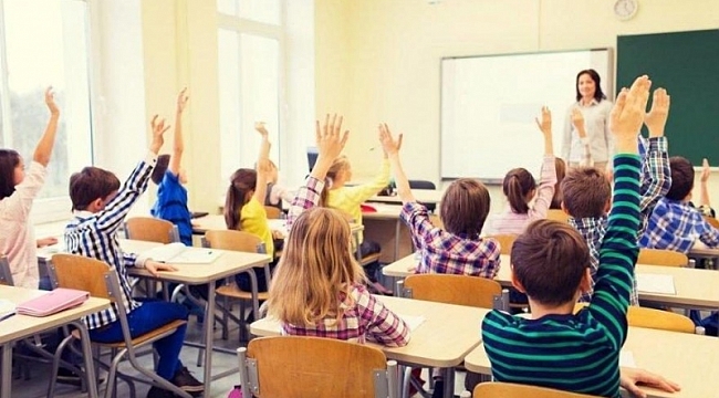 Okullarda ara tatil sonrası ders zili çaldı