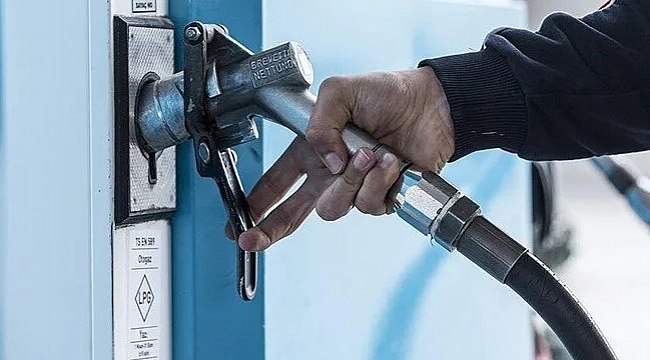 Otogaza zam bekleniyor