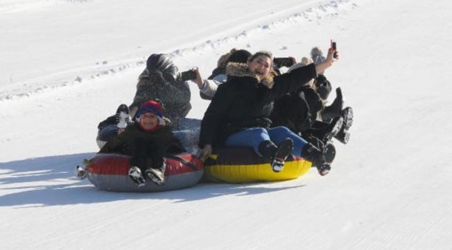Kartepe Kayak Merkezi'nde hafta sonu yoğunluğu