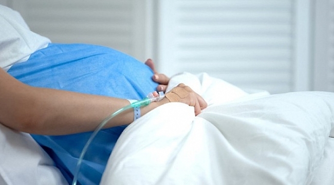 'Doğum koçu' ile evde doğum yaptı, sonu faciayla bitti