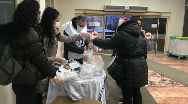 Sağlık emekçileri iş bırakıyor