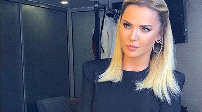 Ece Erken&#039;den gece yarısı paylaşımı!