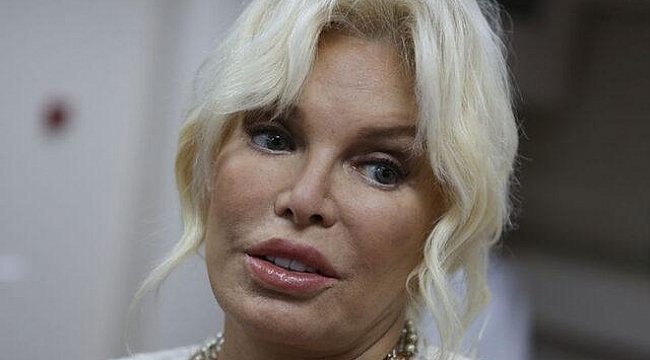 Sosyal medyanın diline düştü! "Balmumu heykel sandım"