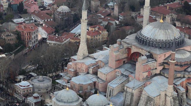 Ayasofya'da 88 yıl sonra teravih namazı kılınacak