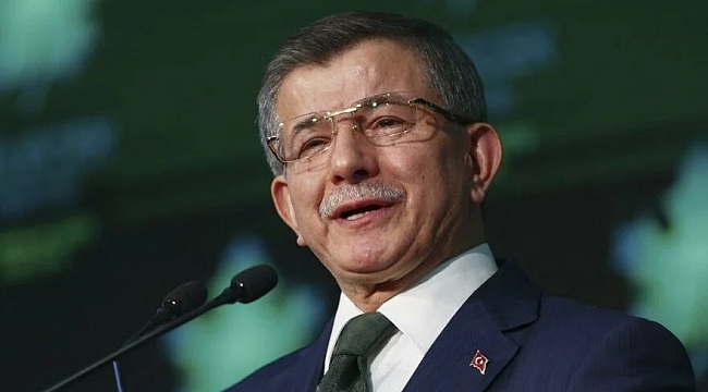 Davutoğlu, Erdoğan’a seslendi: Önündeki 3 tane yolu sıraladı