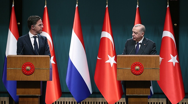 Erdoğan: Zelenskiy ve Putin ile temaslarımı sürdürüyorum