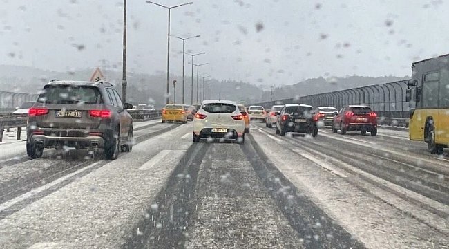İstanbul’da beklenen kar yağışı başladı