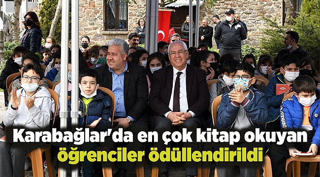 Karabağlar'da en çok kitap okuyan öğrenciler ödüllendirildi