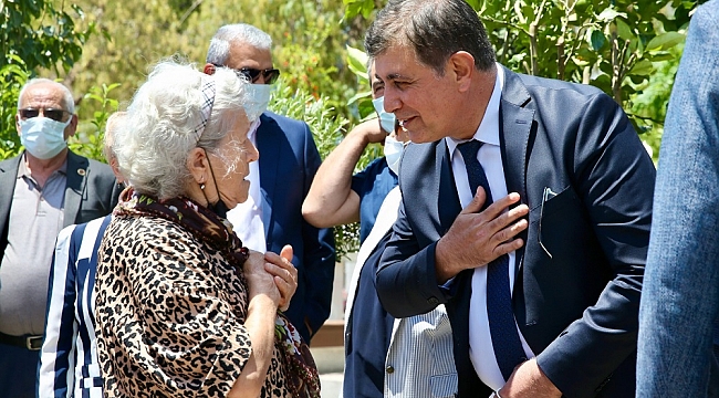 Karşıyaka'da ‘Yaşlılara Saygı Haftası’ coşkuyla kutlayacak