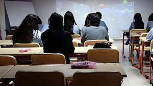 Okul müdüründen öğretmenlere 'haremlik selamlık' oturma düzeni talimatı