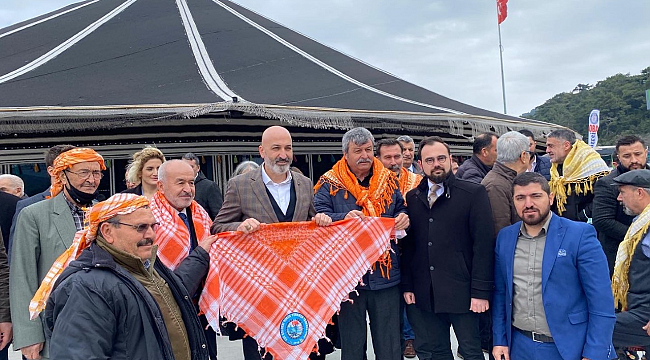 Veysel Güldoğan, Yörüklerle Bir Araya Geldi