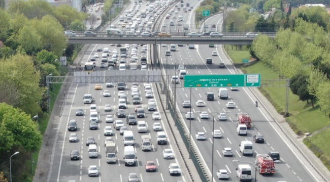 İstanbul'da bayram öncesinde trafik yoğunluğu! İşte son durum...