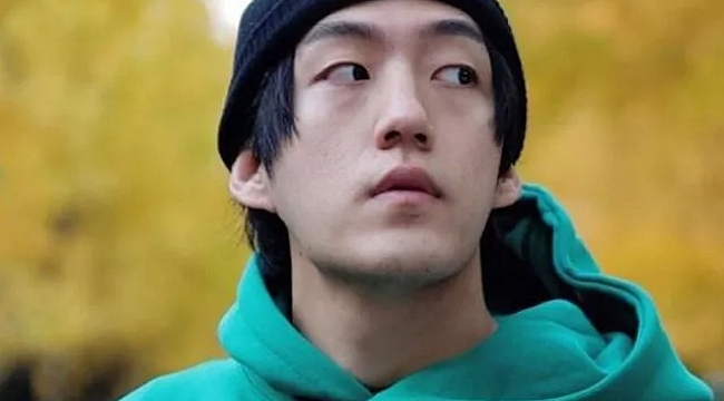 K-Pop yıldızı Daud Kim müslüman olup umreye gitti