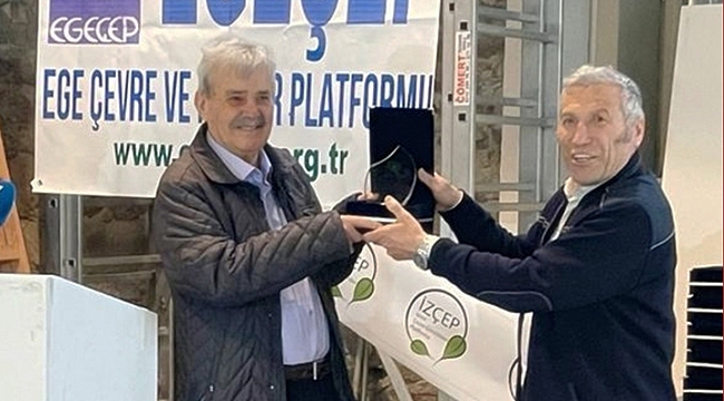 Suyu ve ulaşımı ücretsiz yapan başkana ödül