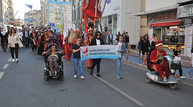 Aliağalılar Engelliler Haftasında farkındalık için yürüdü