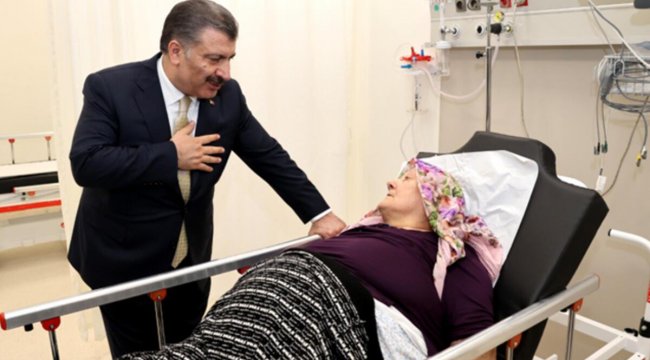 Bakan Koca'dan hastanelere gece yarısı sürpriz ziyaret