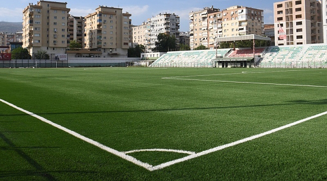 Bornova Şehir Stadı yenileniyor