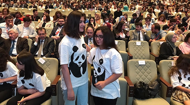 İzmir&#039;deki çevre dostu okula büyük ödül