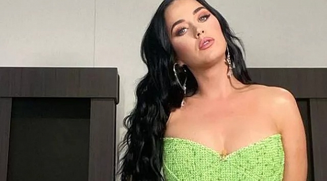 Kendisini tanımayan garsona yüklü miktarda bahşiş verdi