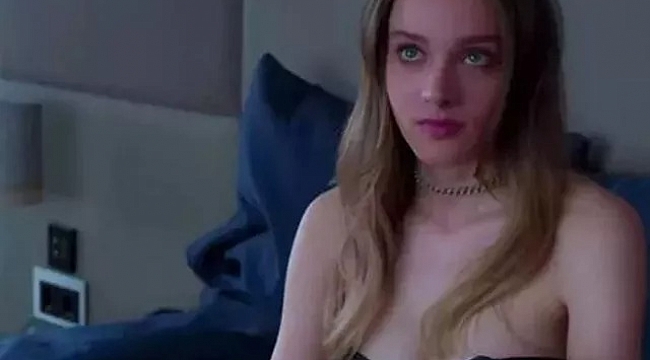 Süper minisiyle motora bindi!