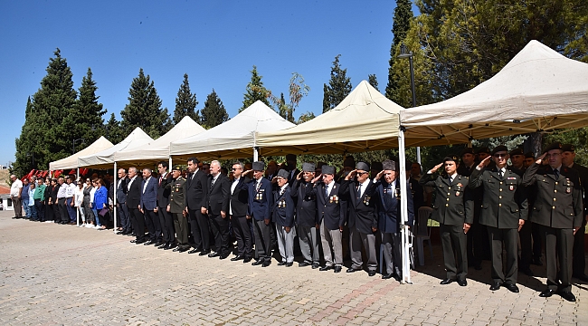 15 Temmuz şehitleri Menemen'de dualarla anıldı