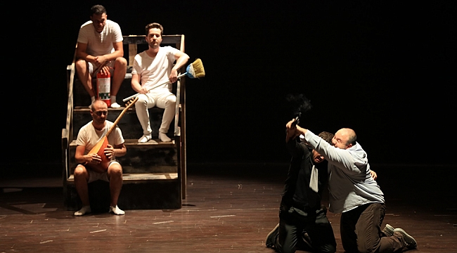 CHP Güzelbahçe 'Madımak'ı tiyatro ile andı