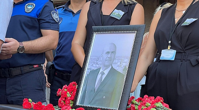 Çiğli eski başkanı Metin Solak’ı uğurladı