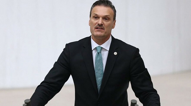 AK Partili Özalan Ahmet Şık’ı hedef aldı: ‘’Devlet düşmanı’’