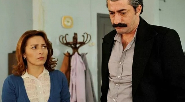 Ayça Bingöl'ün yeni imajı şaşırttı! "Bayağı sarışınım"