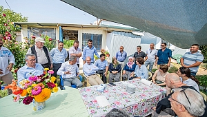 Başkan Tunç Soyer Beydağ'da üreticilerle buluştu 
