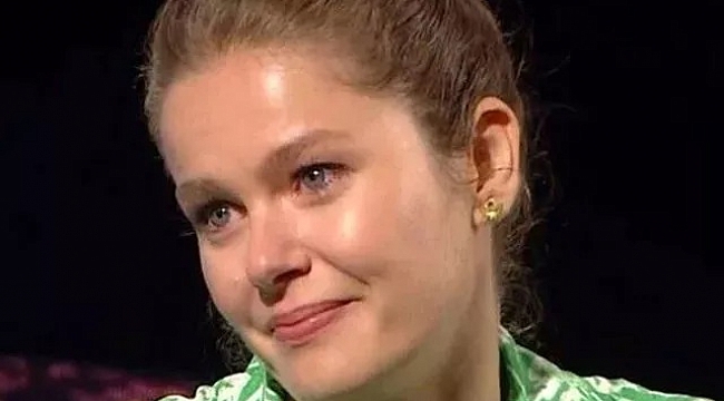 Burcu Biricik ilk kez anlattı! &#039;&#039;Babamla tanışmıyorum&#039;&#039;