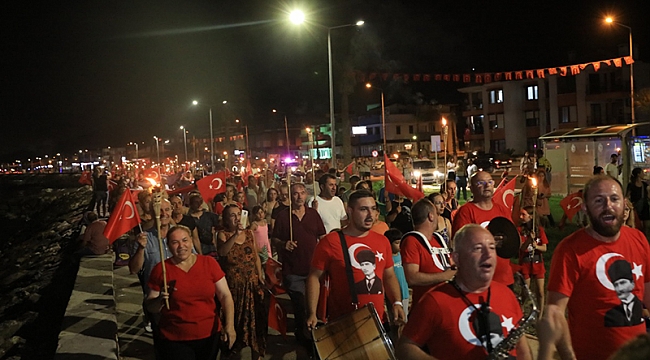 Güzelbahçe'de 100. yıl coşkusu