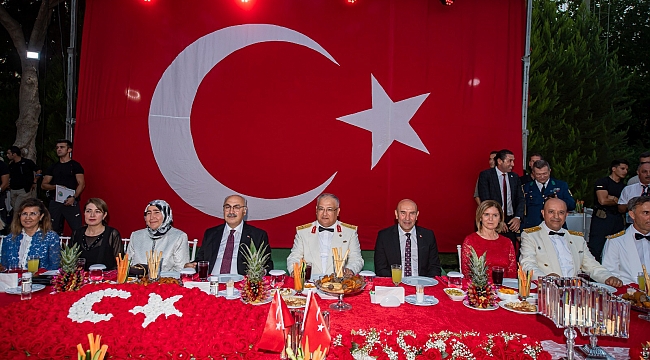 Soyer, 30 Ağustos resepsiyonuna katıldı