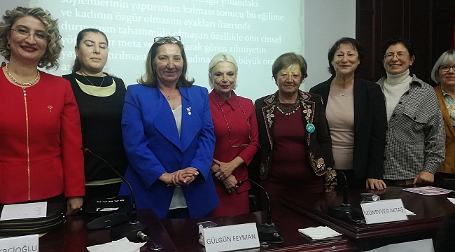 Türk Kadın Hareketi Başkanı Pınar GÜL'den 30 Ağustos Basın Açıklaması