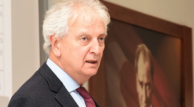 Yorgancılar: “Eşsiz bir zaferle bir asırdır aydınlanıyoruz’’