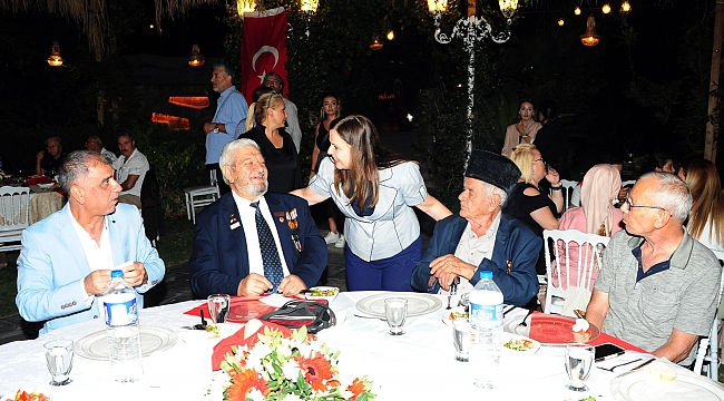 Başkan Çalkaya Gazilerin Onuruna yemek düzenledi