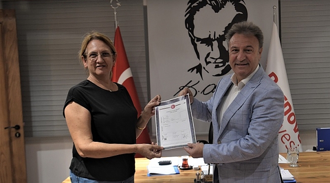 Başkan İduğ Bornova'da 40 yıllık sorunu çözdü!