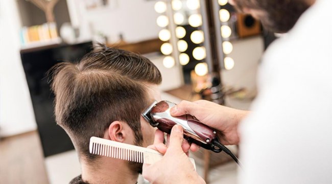 Berber ve kuaförlerin tatil uygulaması ertelendi