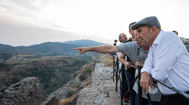 “Bergama Oratoryosu: Sunağın Gözyaşları” dünya prömiyerini 20 Eylül’de yapıyor