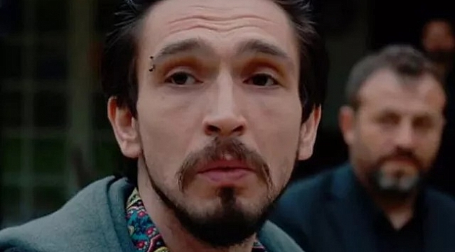 Cinsiyet değiştiren oyuncudan yeni poz