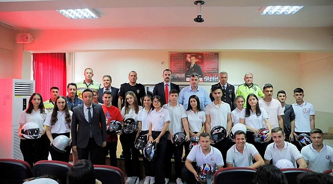 Kınık'ta eğitime verilen önem hız kesmiyor