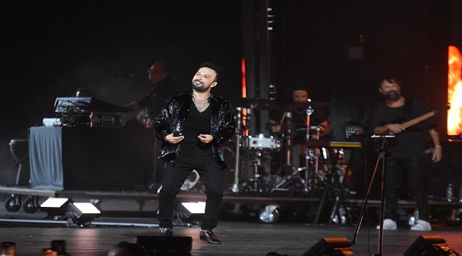 Tarkan'a İzmir mesajı: Tarihe geçmişiz!