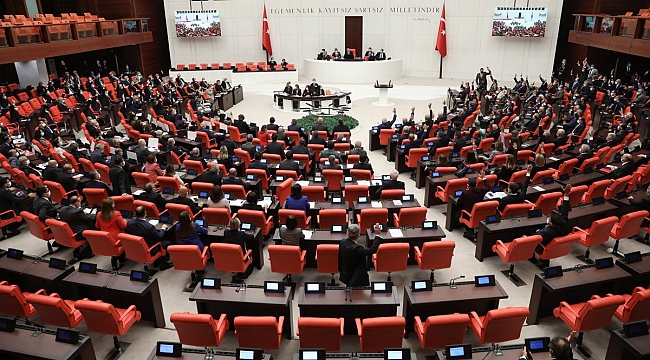 Basın Kanunu’nun ilk iki maddesi kabul edildi