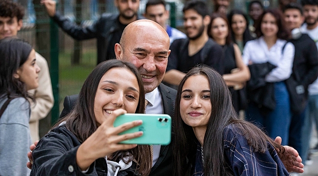 Soyer: Gençlere başka sürprizlerimiz de var