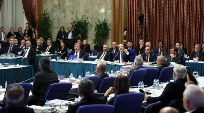 Bakan Varank: Üniversiteleri özgürleştirdik